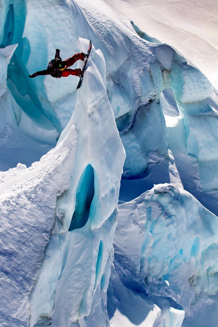 Glacier boarding on the Edge