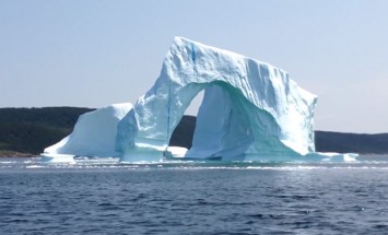 An Iceberg Suddenly Collapsed When They Were Filming It. It’s Breathtaking!