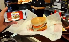 A Man Did A Little Experiment on Big Fast Food Chains, You Won’t Believe What Happens Next!