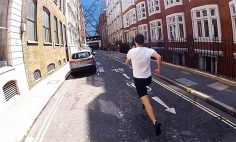 Watch This Guy Race A Train Overground From One Station To The Next.