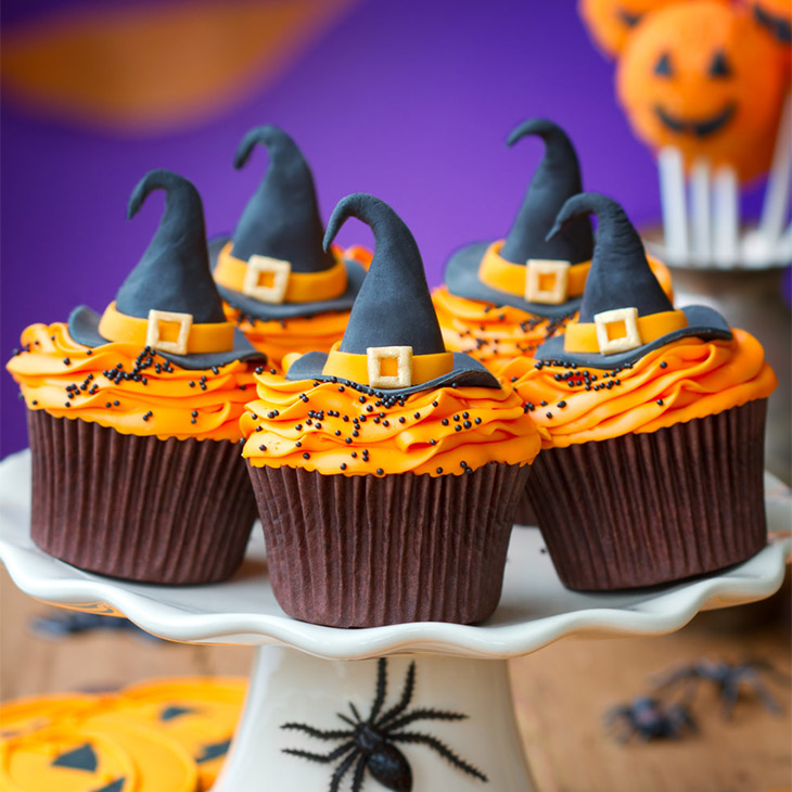 Witch Hat Halloween Cupcakes