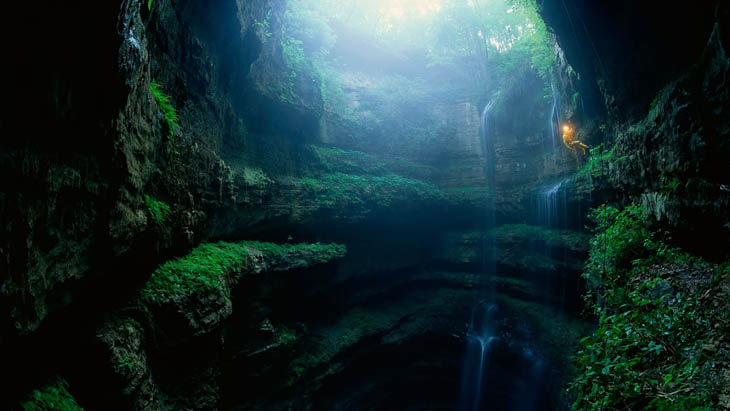 Cave of the Swallows – Aquismon, Mexico