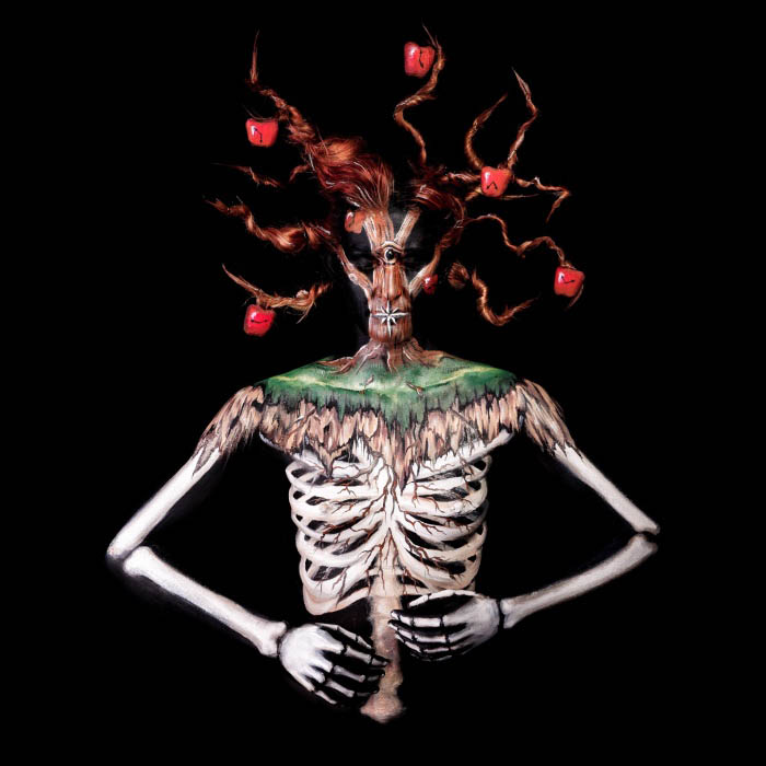 Spooky Skeleton Apple Tree