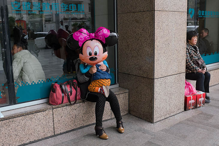 perfectly timed street photography