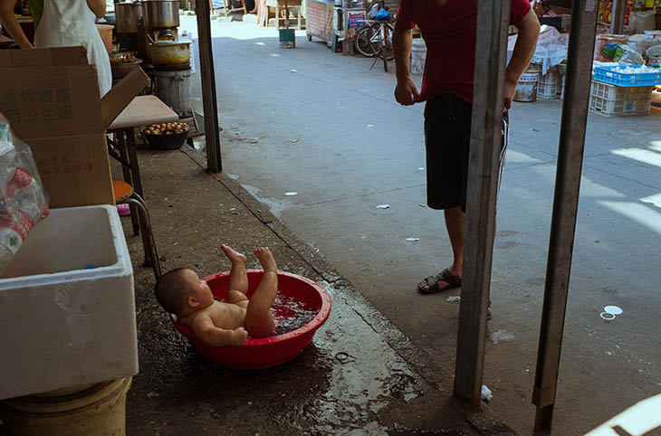 perfectly timed street photography