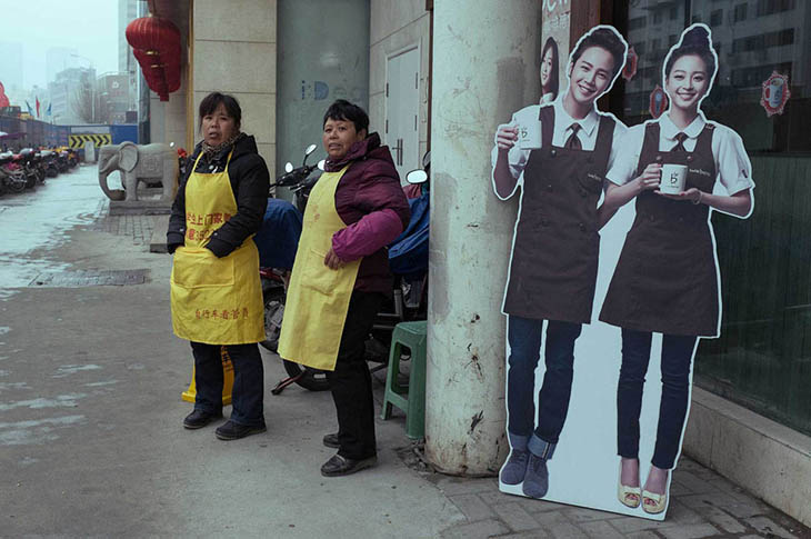 perfectly timed street photography