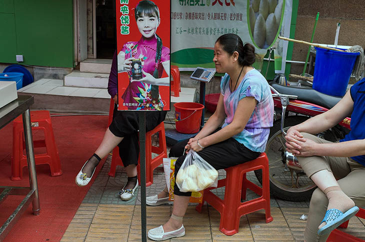 perfectly timed street photos