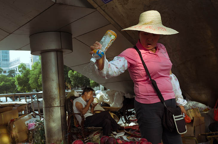 perfectly timed street photography