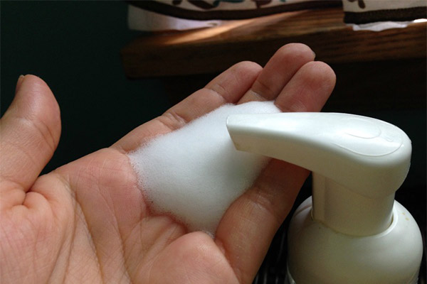 Hacks to save more - All-Natural Homemade Foaming Hand Soap