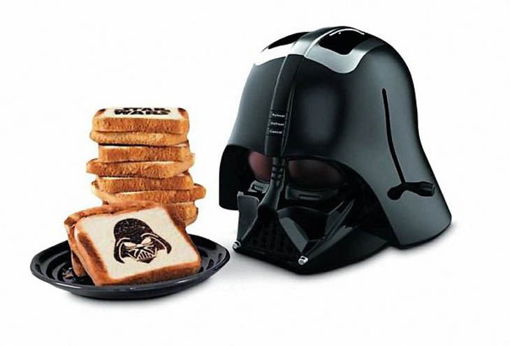 Cool kitchen gadgets - Star Wars Darth Vader Mask Toaster