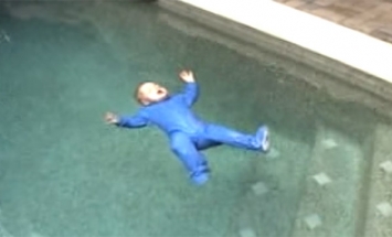 This Baby Fell In The Pool. What Happens Next Makes My Palms Sweat. Wow!
