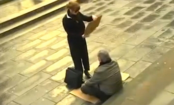 She Did A Little Change In Blind Homeless Man’s Sign. And Then? Wow!!