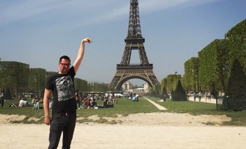 He Asks People To Photoshop Eiffel Tower Under His Finger. The Result? You Won’t Stop Laughing!