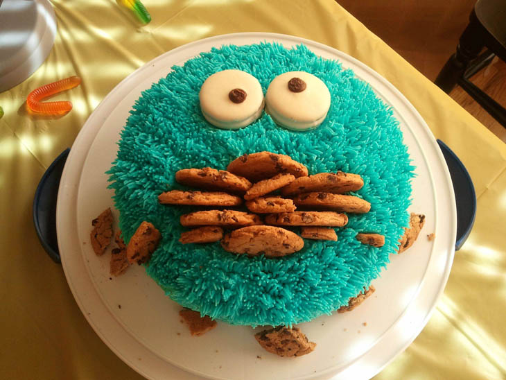 Cookie Monster Cake