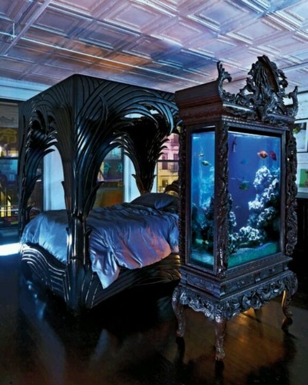 Dark, Gothic aquarium