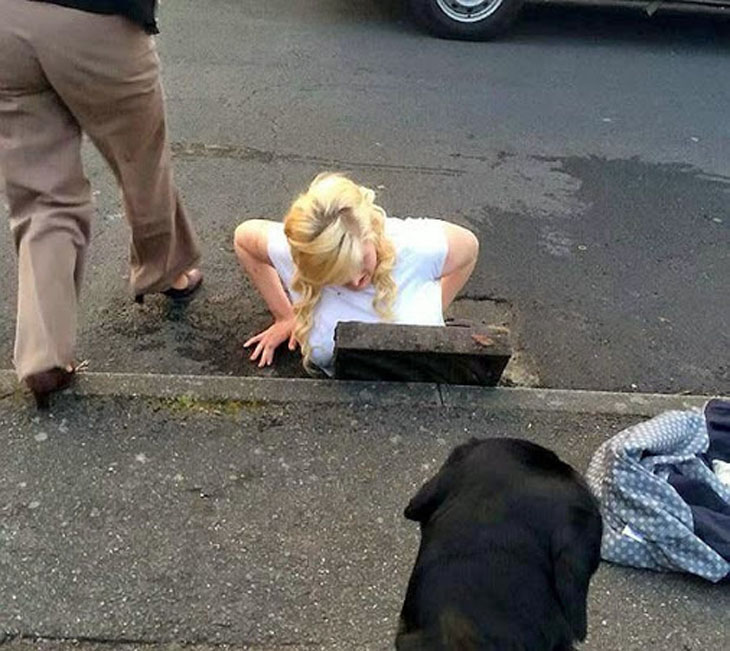 This teenager who just tried to retrieve her cell phone from a drain.