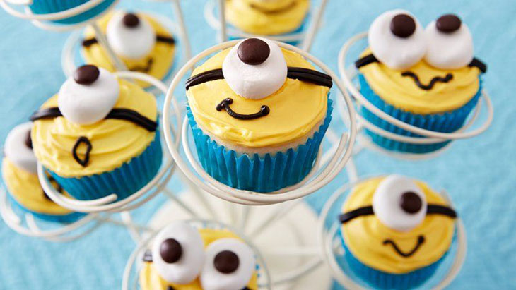 Minion Cupcakes