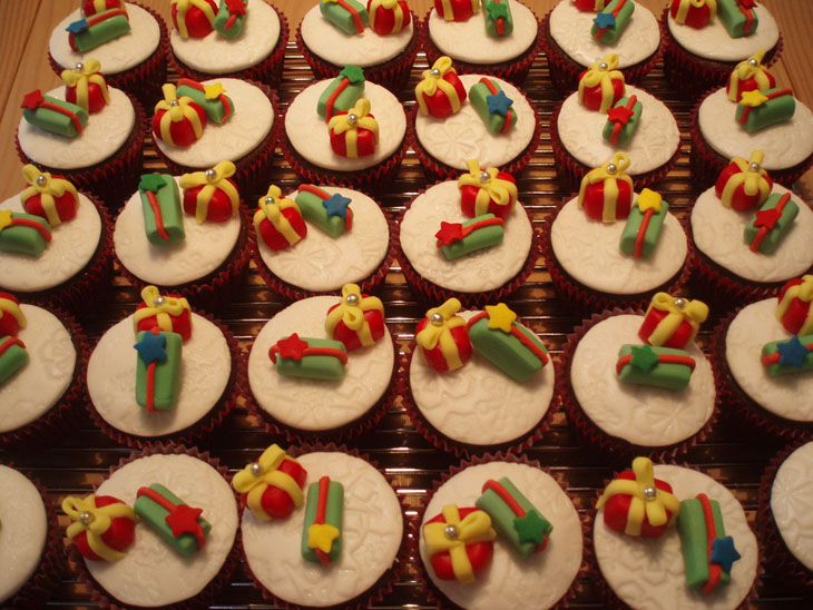 Christmas Gifts Cupcakes