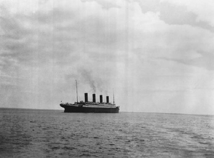 The last picture that was taken of the Titanic before it sank