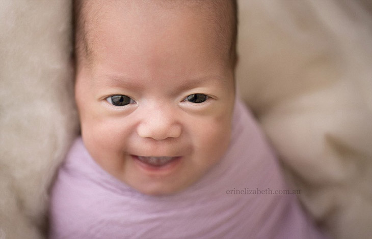 Most Adorable Photoshoot Of Mom And Newborn Quintuplets