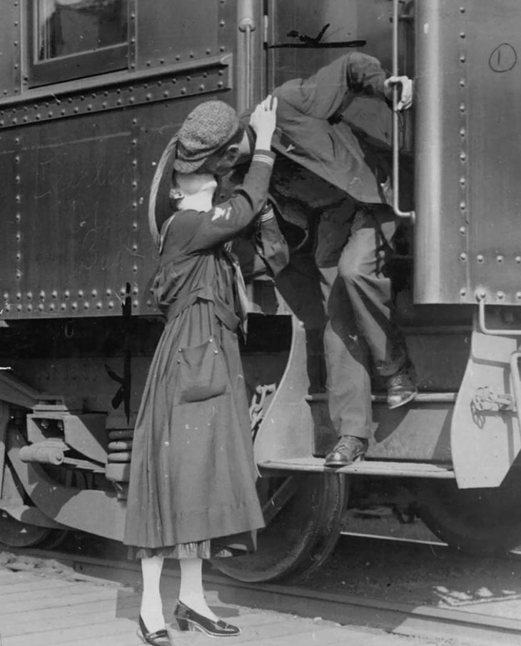A Soldier Saying Goodbye To His Wife In Seattle, Leaving For World War I, 1917