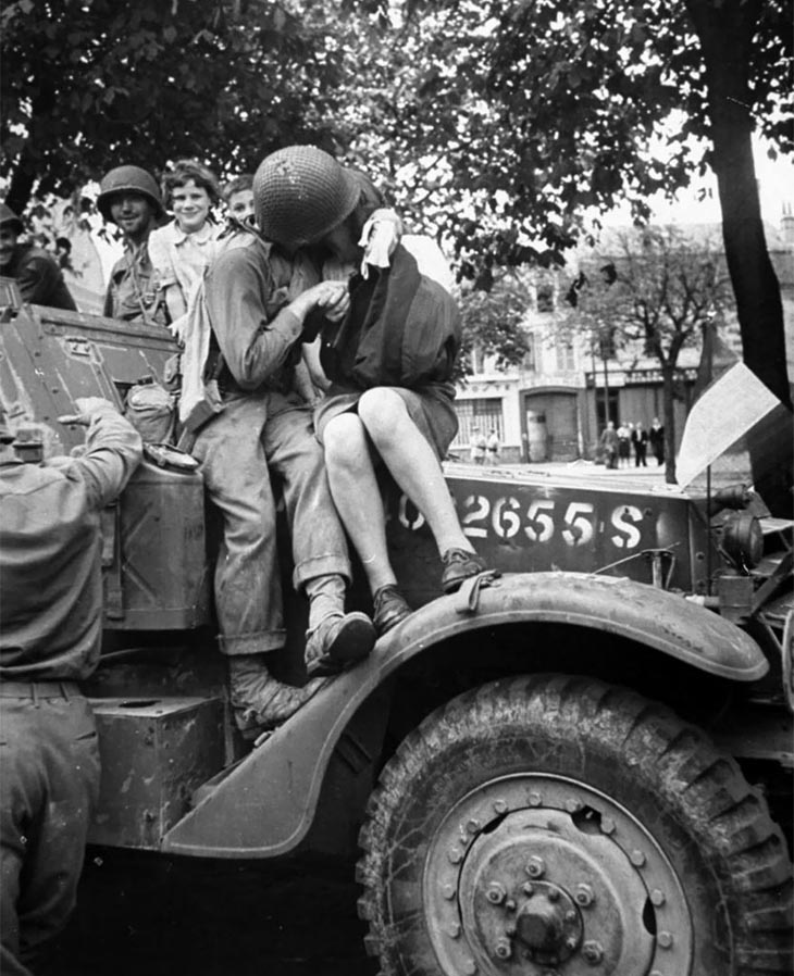 An American Soldier And A Frenchwoman Kissing In A Picture That Raised Eyebrows