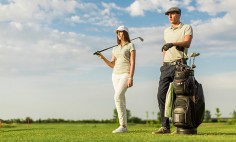 If You Love To Golf Then You Have To Make Sure You Dress Like This